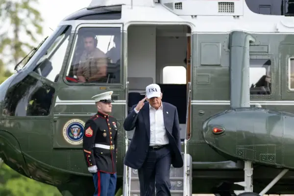 Trump postpones decision on Iran proposal