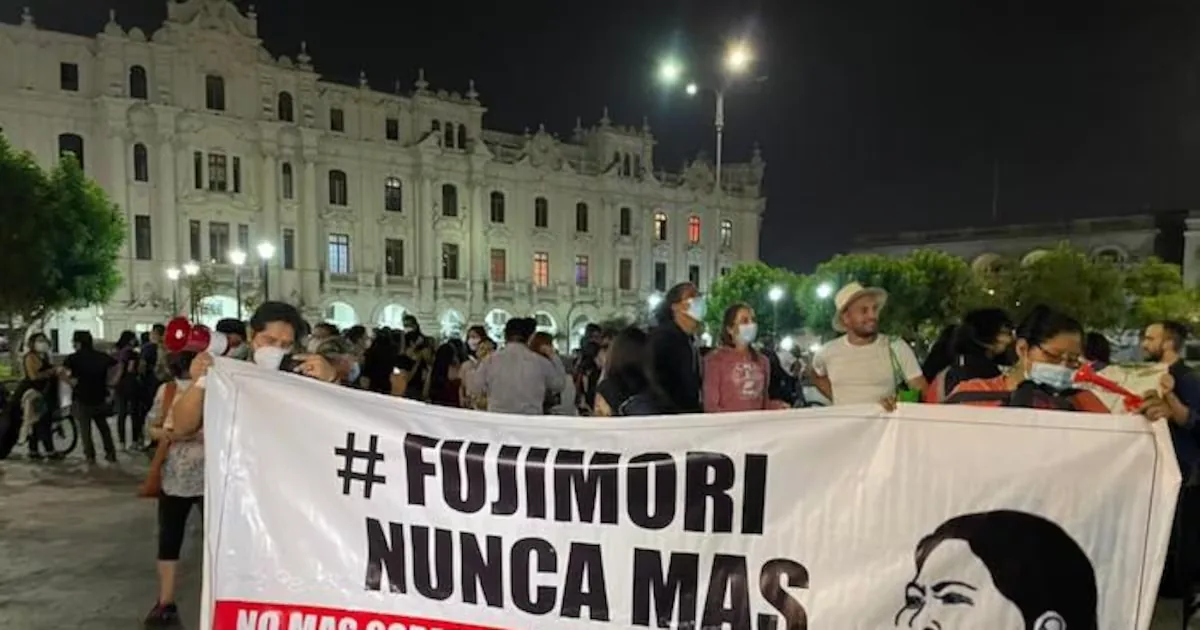 Massive marches in Peru against Keiko Fujimori one week before the elections