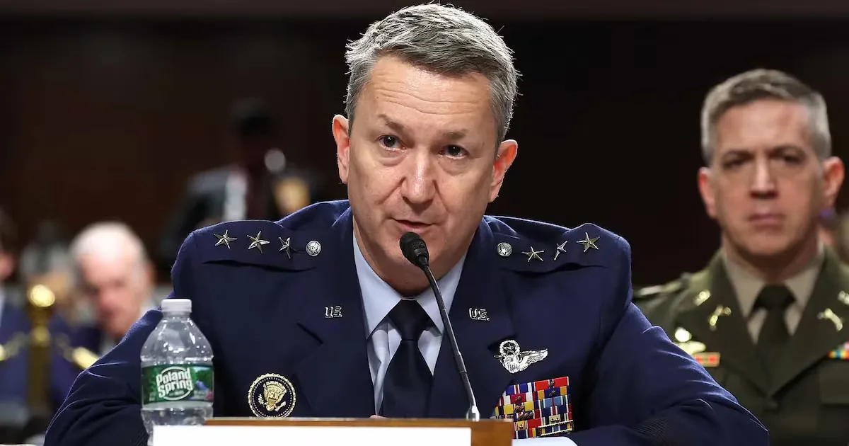 The highest-ranking officer of the United States Army visits Venezuela for the first time since Maduro's capture