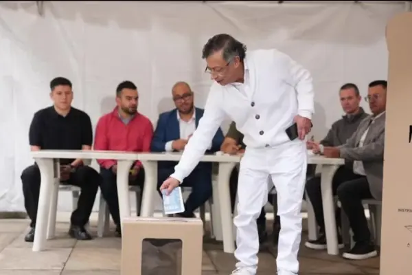 Petro claims to have evidence of electoral fraud with modifications to the census and voting tables