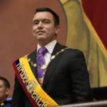 Ecuador's President again reduces his government, going from 14 to 10 ministries