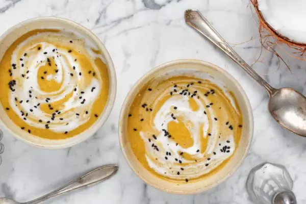 Broccoli and coconut milk soup