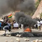 Clashes over road clearing in Bolivia leave at least 35 injured