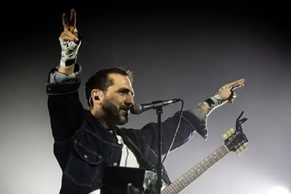 Angelo Pierattini at the Nescafé de las Artes: an electric celebration of the miracle of life