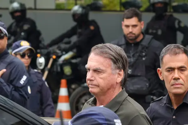 Investigate possible use of public funds for financing the biographical film of Jair Bolsonaro