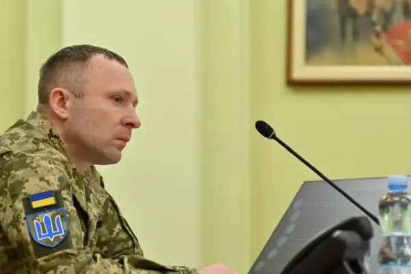 Zelensky dismisses Army chief after protests and appoints his replacement