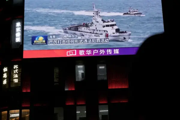 China conducts a series of live-fire military drills off Taiwan
