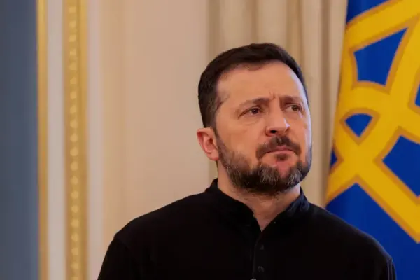 Zelenski arrives in the United States for his meeting with Trump at the White House