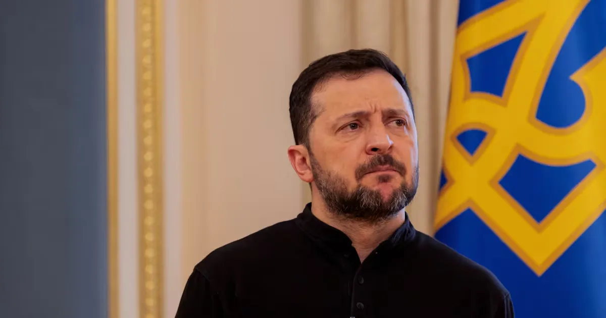 Zelenski arrives in the United States for his meeting with Trump at the White House