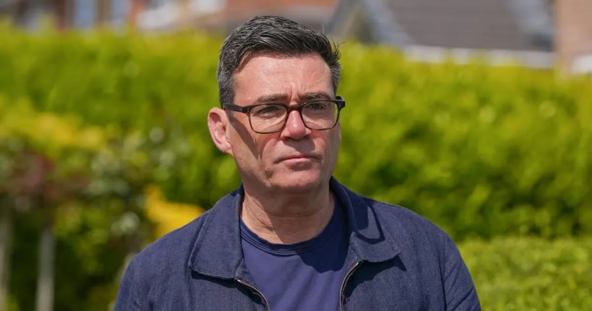 United Kingdom: Andy Burnham is elected leader of the Labour Party