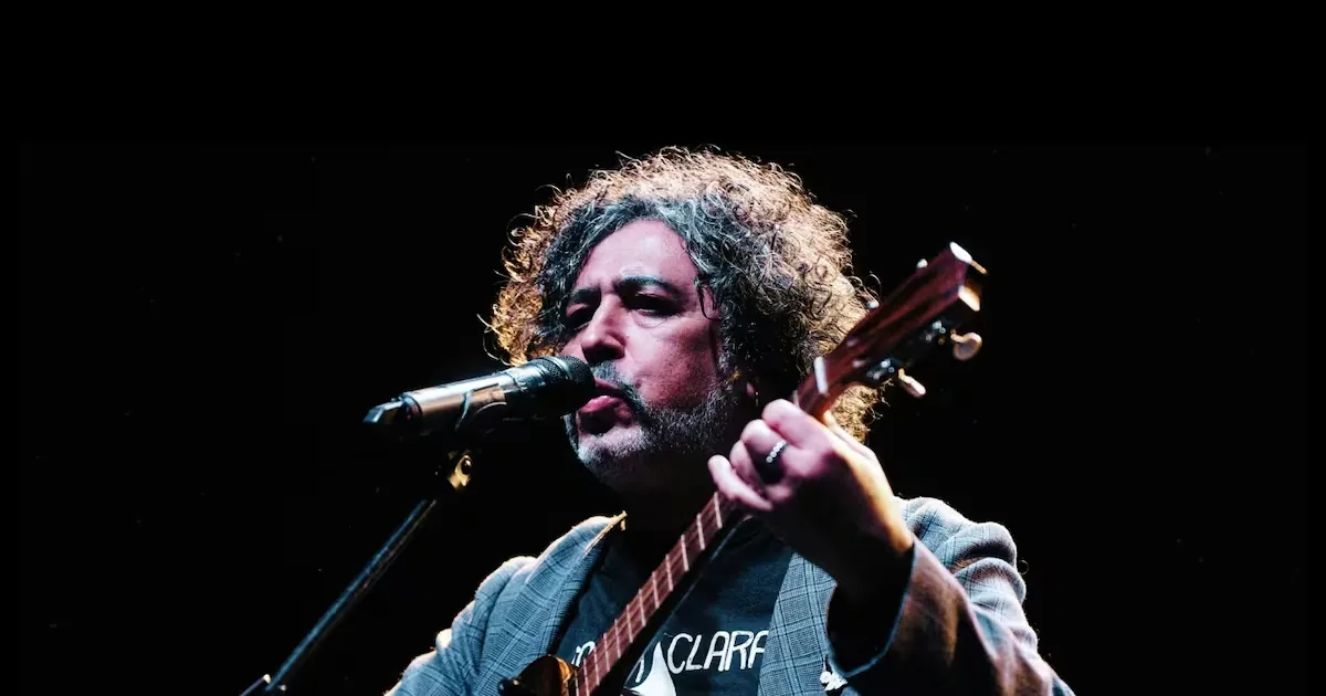 Manuel García will conclude his successful “Pánico” tour at the Teatro Municipal de Santiago