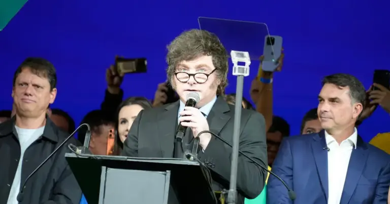 Brazil responds to Milei after his attacks on Lula and accuses a “lack of respect” for democracy and its institutions