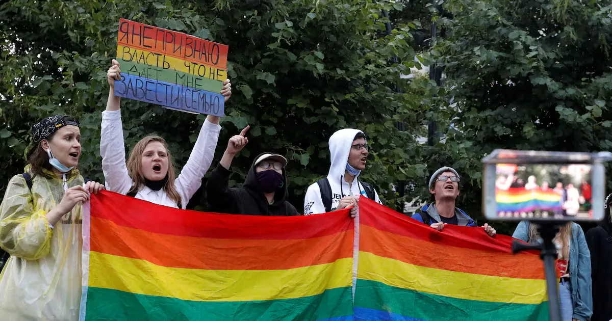 Pride march in Berlin suspended after crash left several injured