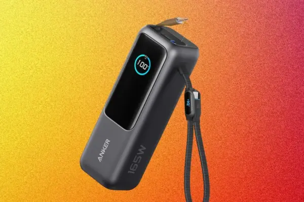 This portable battery can keep your cell phones and notebooks running without power