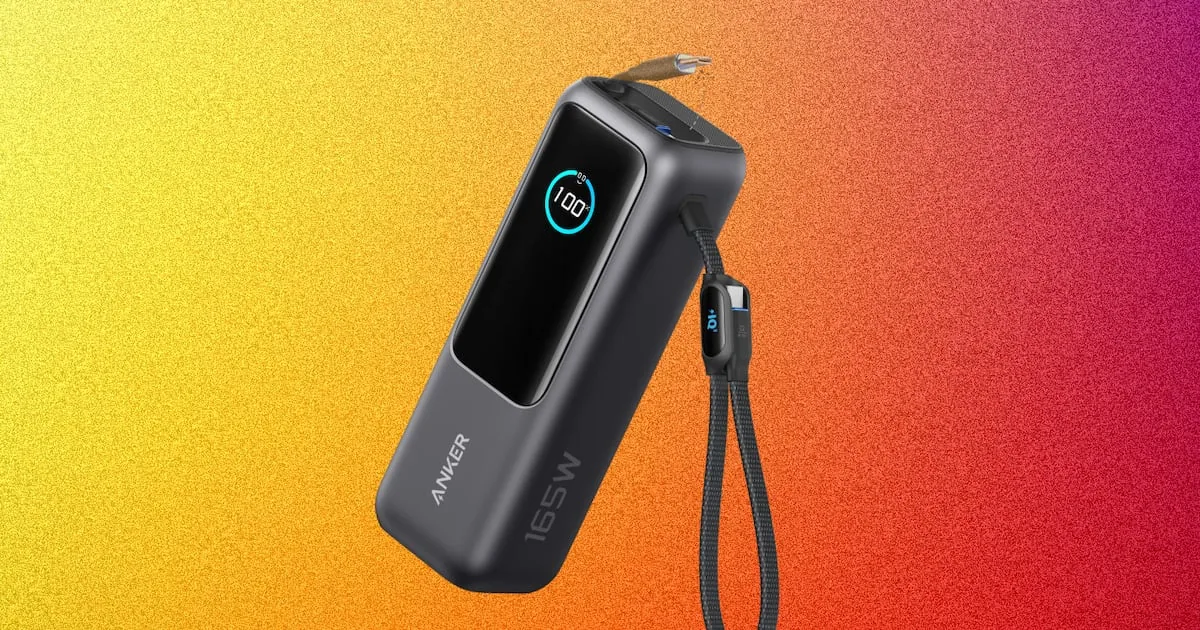 This portable battery can keep your cell phones and notebooks running without power