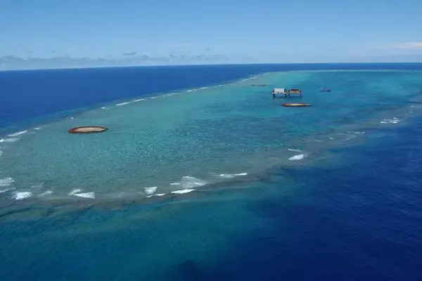 China accuses Japan of "exaggerating" external threats to justify its remilitarization