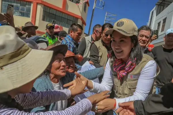 Strikes due to rising fuel prices and increasing homicides: the complex first two weeks of Keiko Fujimori's government