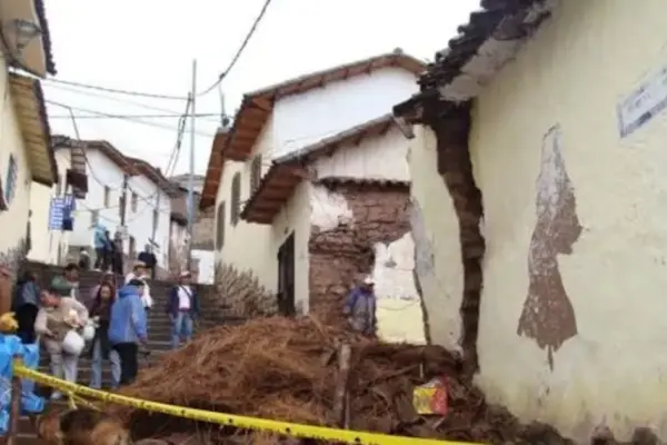 Peruvian government declares State of Emergency in five districts of the country after earthquake
