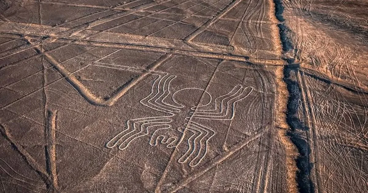 Airplane crash in Peru: 13 people die during tourist flyover of the Nazca Lines