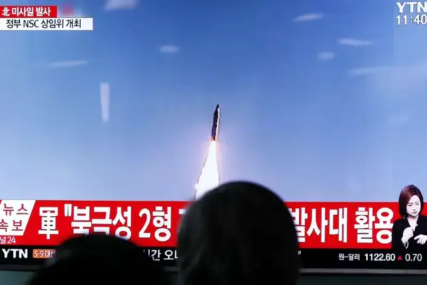 North Korea launches missile into the sea after criticizing Tokyo's "warmongering" drift