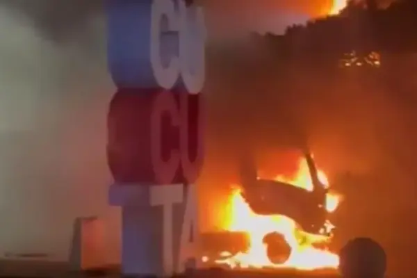 Car bomb attack leaves eight police officers injured in Colombia
