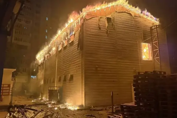 At least five people die and 23 others are injured in new Russian bombings against Kyiv