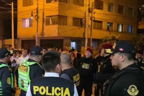 Collision between minivan and truck causes nine deaths in Cusco