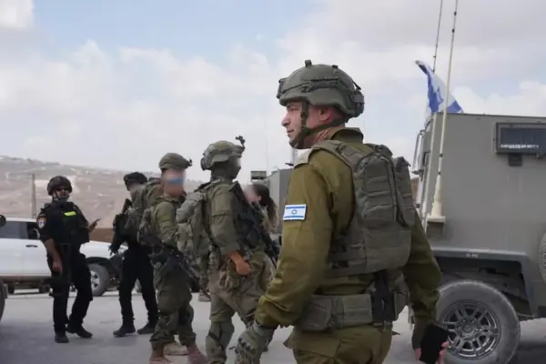 Israel attacks positions attributed to Hezbollah in southern Lebanon after explosion that left two soldiers injured