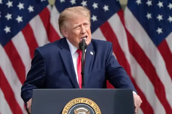 Trump compares the “hoax” of the danger of AI with the “scam” of climate change